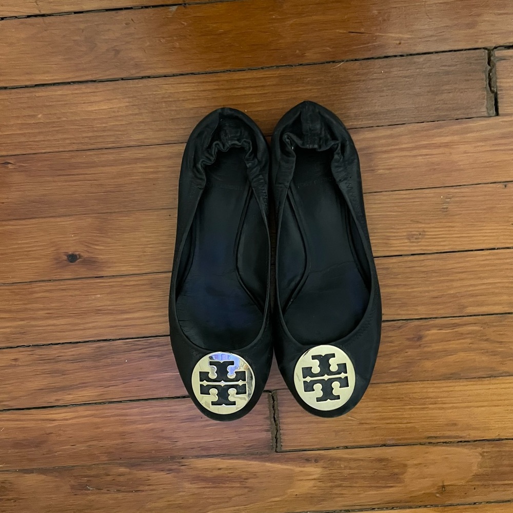 Women’s Tory Butch flats